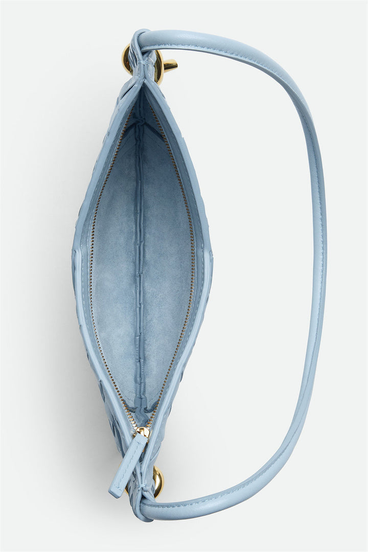 Tereza – Pletená kabelka v světle modré barvě